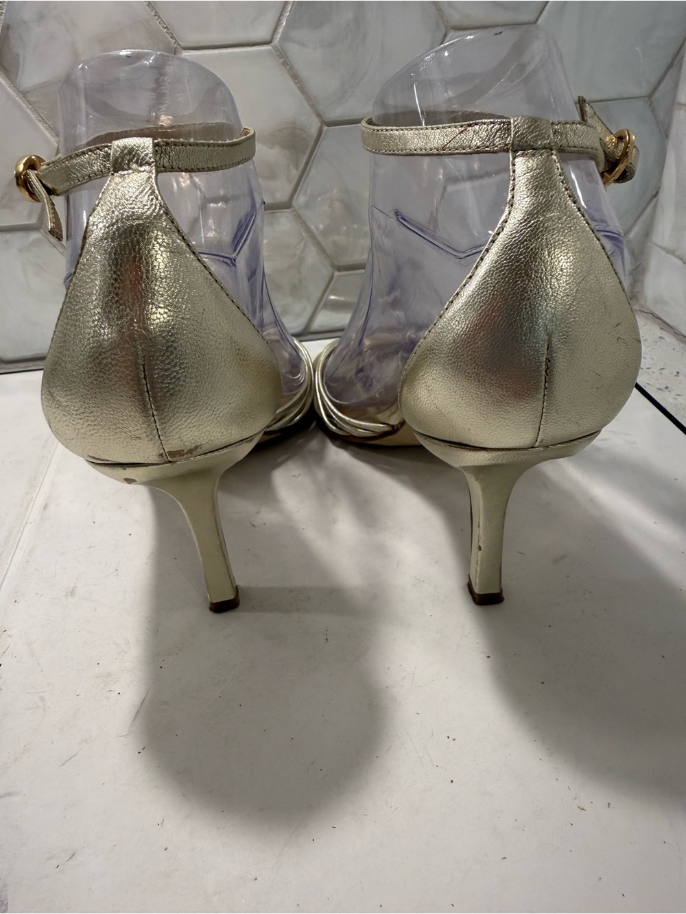 Enzo Angiolini Gold Metallic Strappy Sandals Ankle Strap Sz 8.5 Mesh Rhinestone - Picture 7 of 12